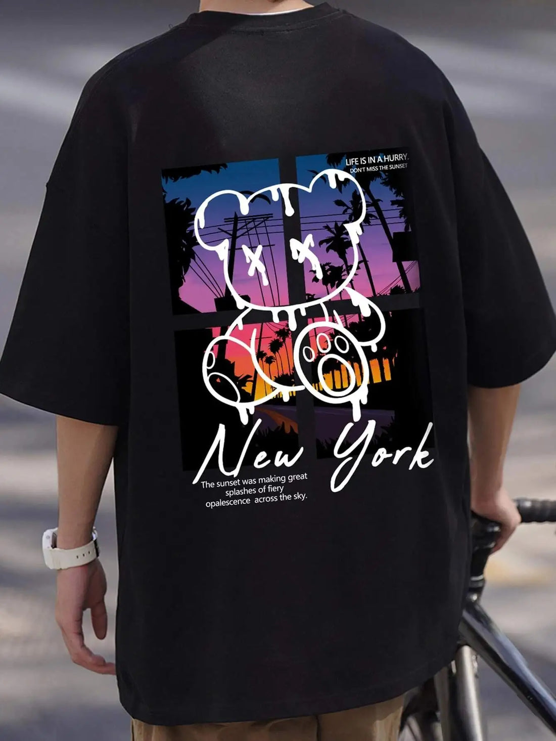 New York Art Word Cartoon Bear Sunset Scenery Design T -Shirt Y2K - Eklat Collection